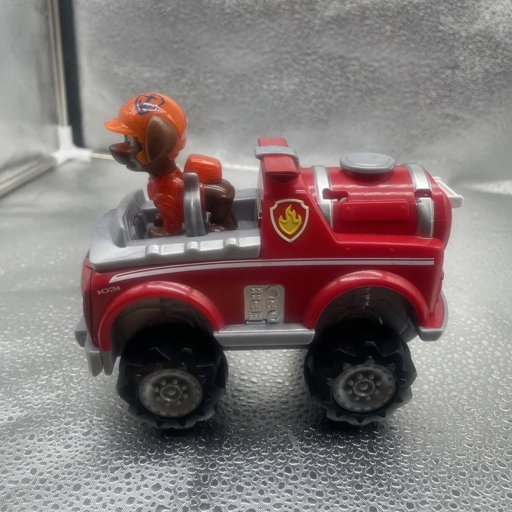 Paw Patrol Jungle Pups Marshall Vehicle fire truck‎ with figure